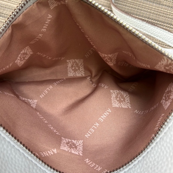 🎯Anne Klein Crossbody Bag Purse and Eyeglass Case Light Blue - Picture 11 of 14